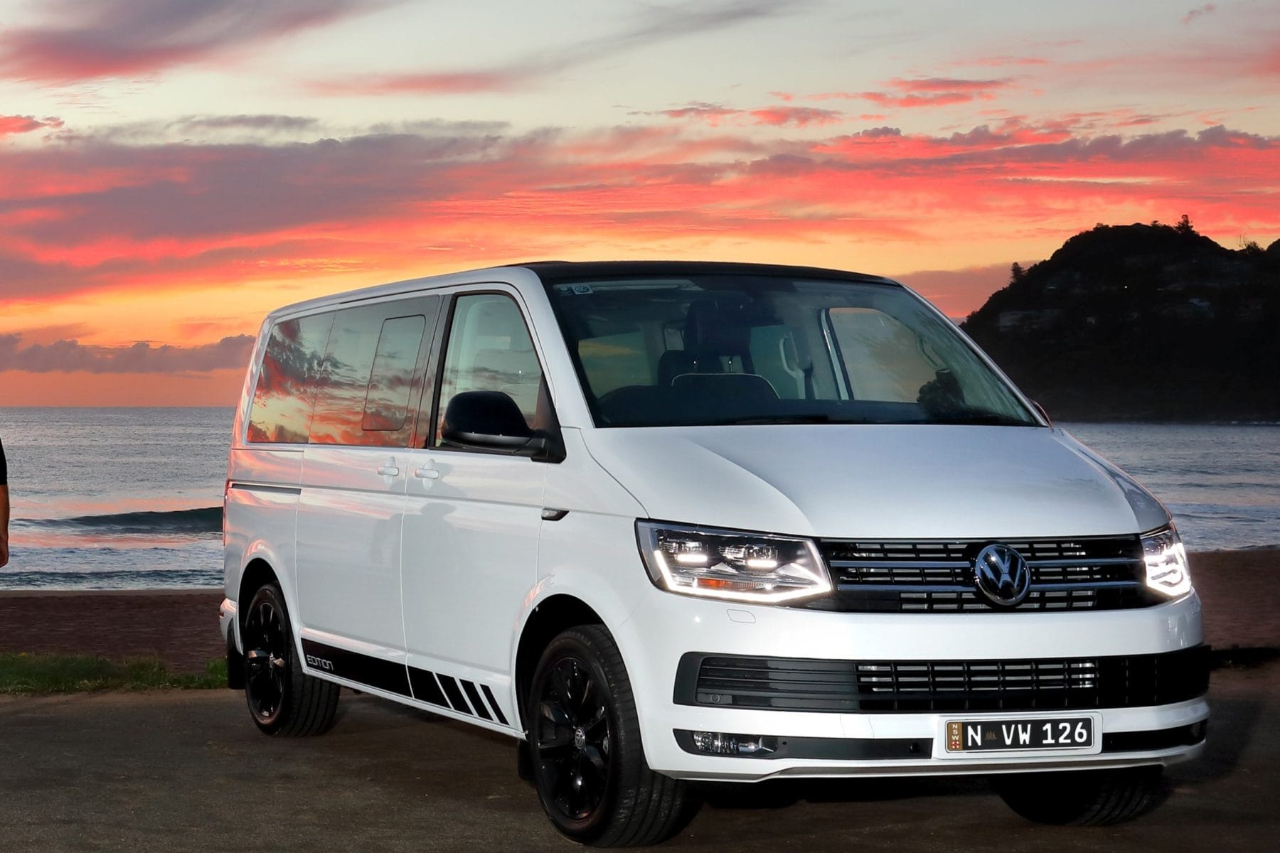 VW T6 Multivan Black Edition 2019 Review | AnyAuto
