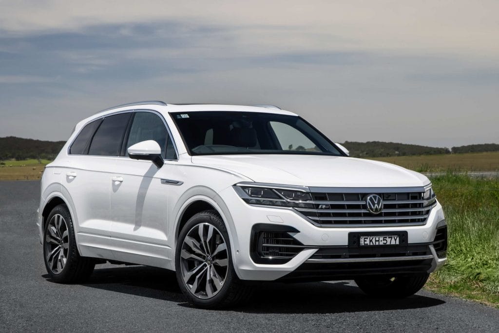 VW Touareg R-Line V8 TDI Review - AnyAuto