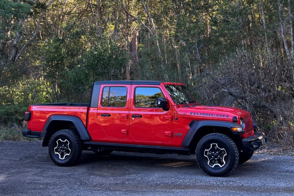 Jeep Gladiator Rubicon 4WD Dual Cab Ute 2023 Review - AnyAuto